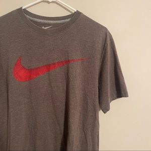 Nike T Shirt